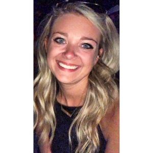 Meet your Posher, Erin